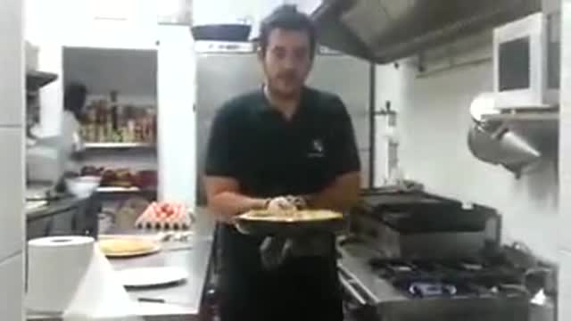 turn the omelette