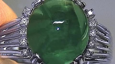 colombian emerald and diamond ring