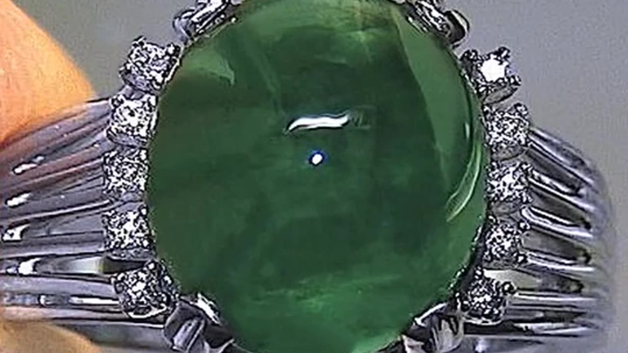 colombian emerald and diamond ring