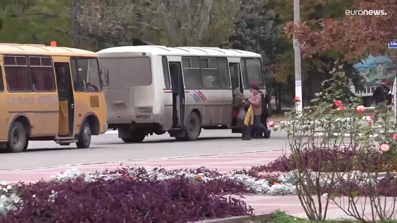 Ritorna la normalità nella Kherson liberata. Rappresaglia russa contro i civili