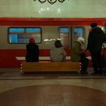 Станции метро Санкт-Петербурга Автово, Пушкинская и Улица Дыбенко.