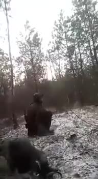 Ukraine war footage : moment Russian soldiers get killed in ARTILLERY strike