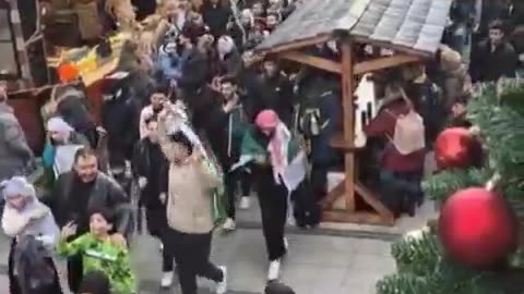 Islamic hordes invade Christmas markets in Germany among shocked and