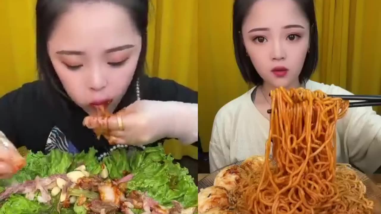 Chinese girl eating noodles 🍜