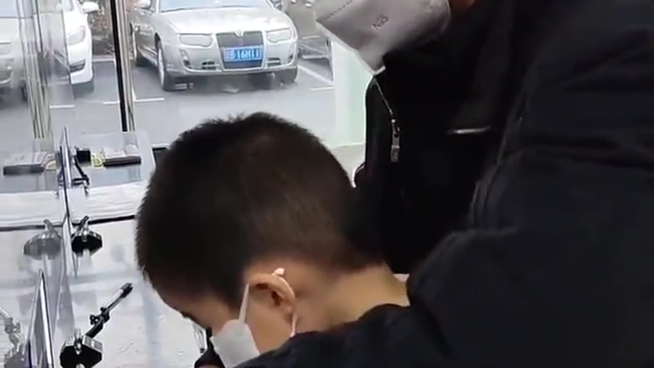 Δακτυλικά αποτυπώματα από μωρά!!! Η δυστοπία είναι εδώ!!!