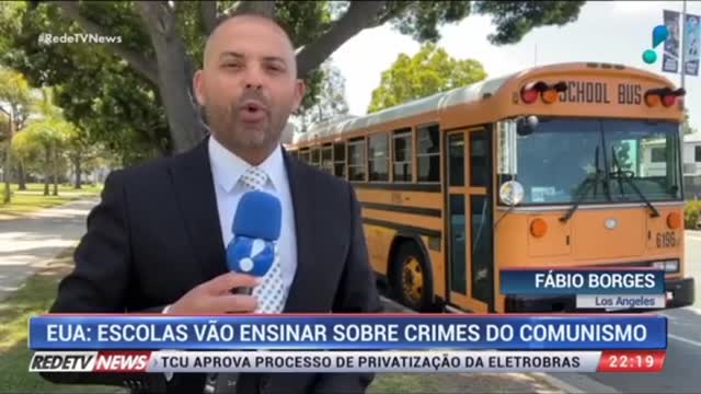 Aula nas escolas sobre a destruição comunista