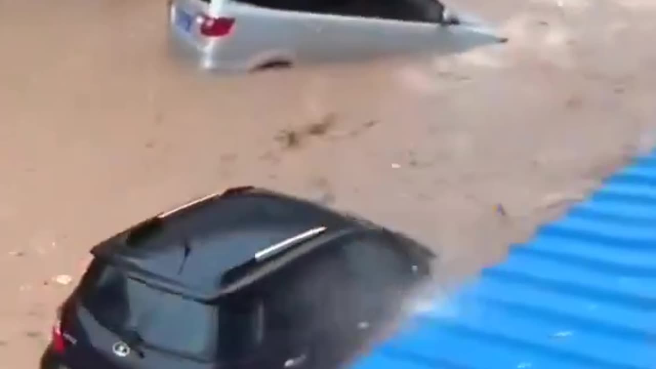 🚨⚡️ Devastating Typhoon Yagi hits southern China