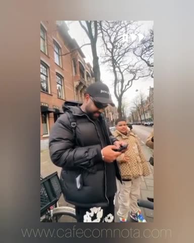 Felipe Brandão, filho de Benedito Gonçalves, do STJ, ostenta com roupas e joias de grifes.