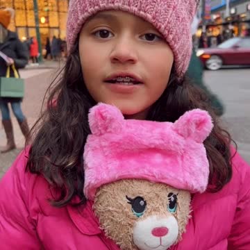 Adorable girl and teddy bear's hilarious joke will make your day!