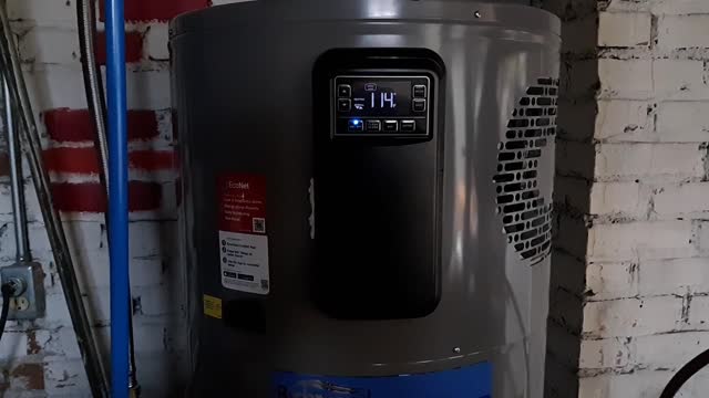 Richmond Rheem Heatpump Water heater