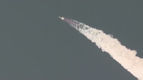 SpaceX launches mega Starship rocket for second test flight | AFP