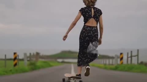 Valeriya Gogunskaya is an internationally known longboard dancer It’s all about flow and speed