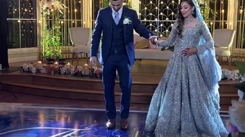 wedding Couple dancing