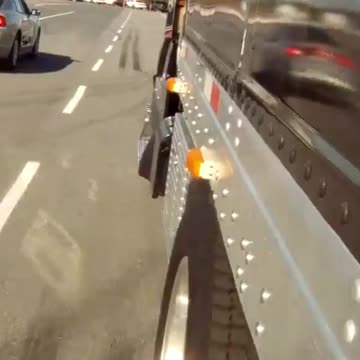 Commercial Trucks and Your Car Do Not Stop the Same