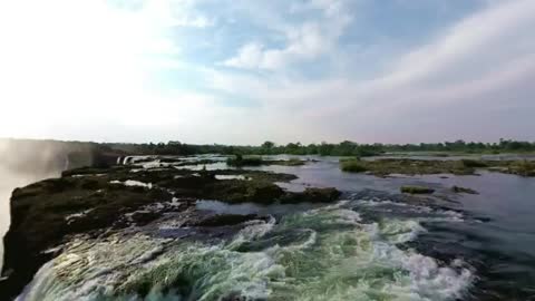 360° Victoria Falls – The Devil's Pool | National Geographic