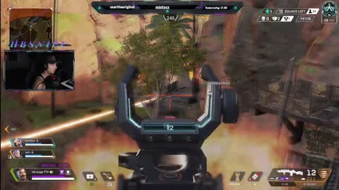 Streamer runs into the wrong trio