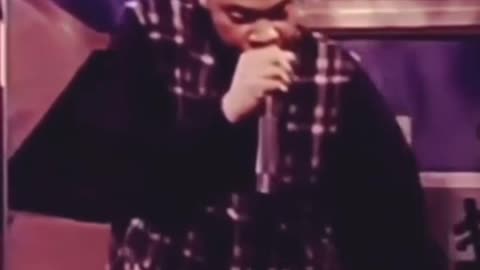 He better than half the DJs today…… #beatbox #comedy @jamminjaylamont