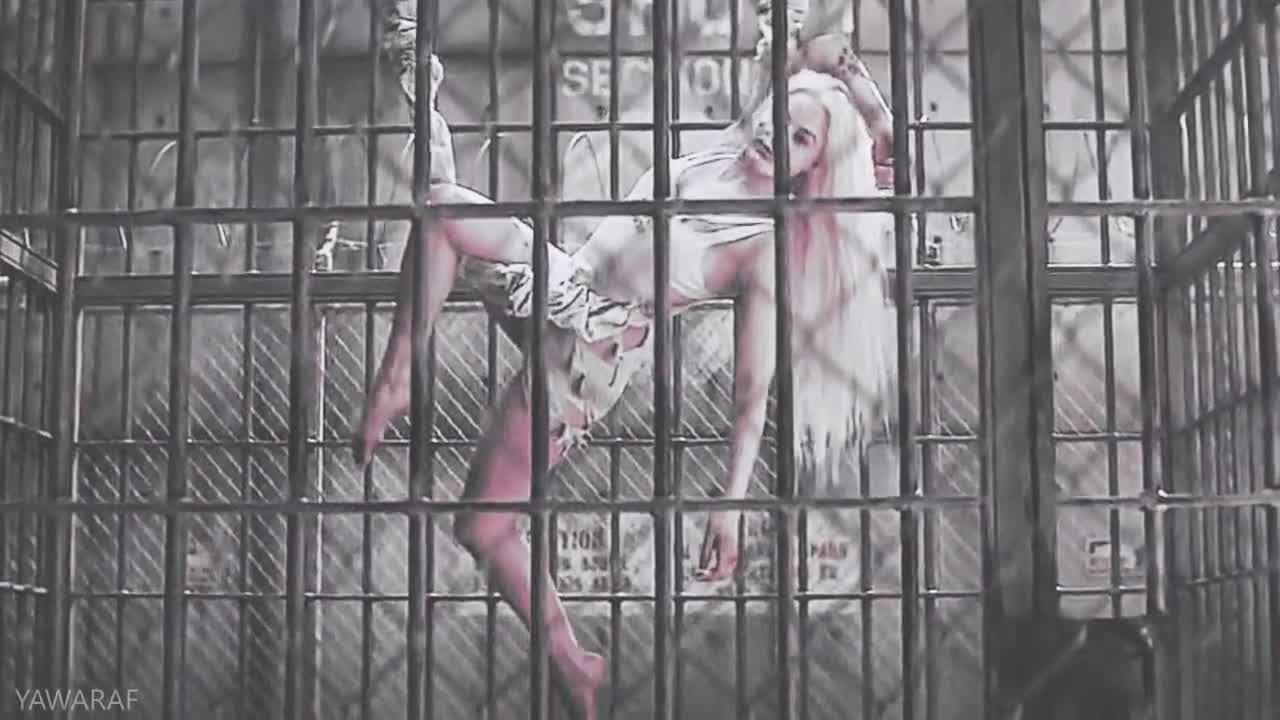 Harley Quinn - Bubblegum bitch