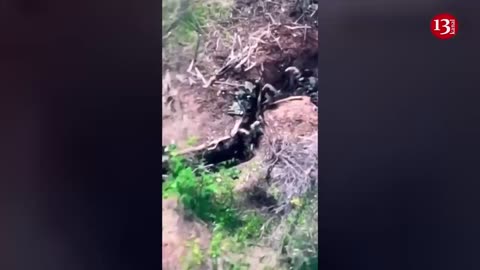 7 Ukrainian scouts took 22 Russians hostage in a trench in Bakhmut