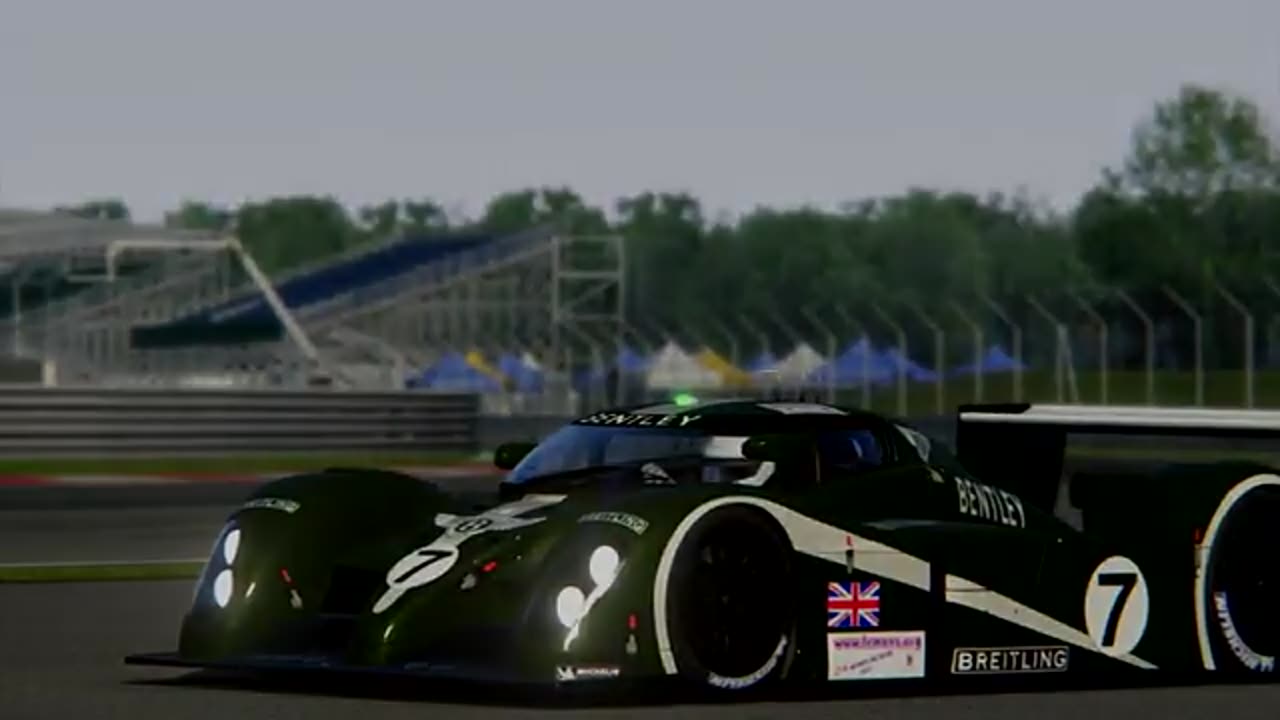 Peugeot 908 HDi FAP(vc Mazda LM55 Vision GT vs Audi R18 E-Tron Quattro _14 P)