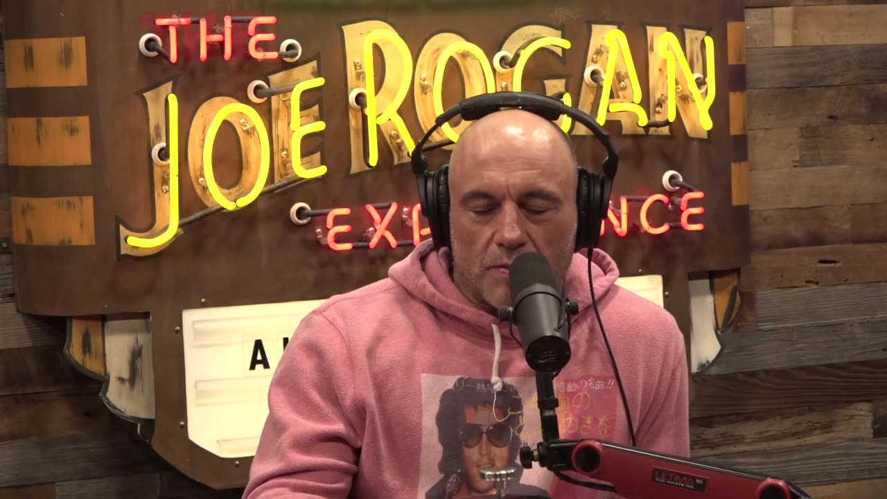 Joe Rogan Experience #2138 - Tucker Carlson