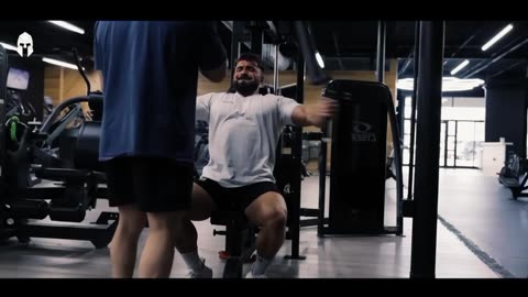 GRIND HARD IN SILENCE - GYM MOTIVATION 🤫