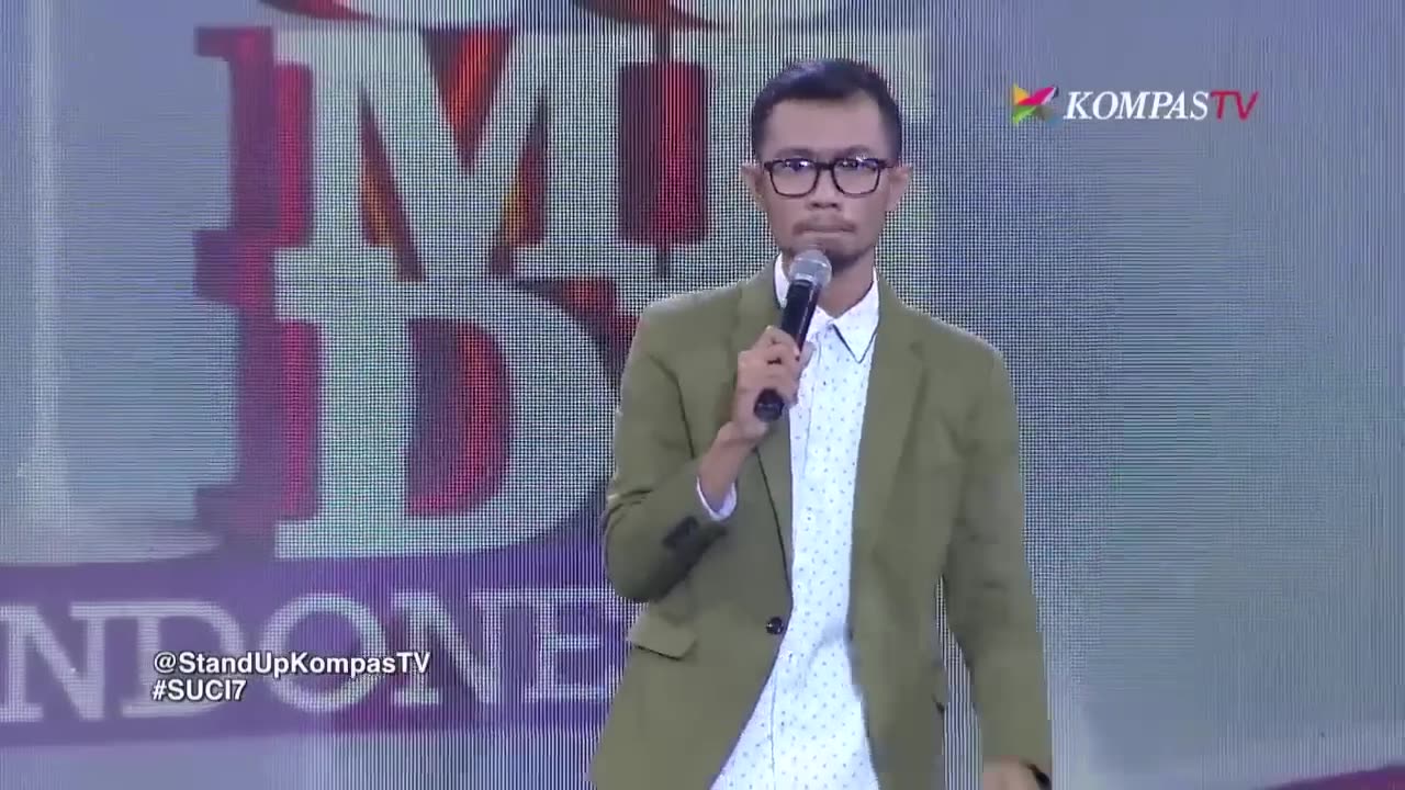 PECAH! Stand Up Ridwan Remin :Ibu-ibu Naik Matic, Pergerakannya Sulit Diprediksi
