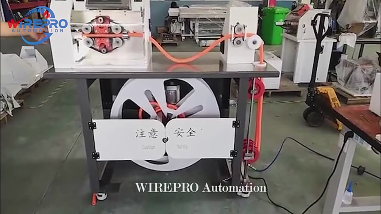 Visual Orientation Precision Cut Bellows Wave Valley Or Peak Corrugated Pipe Tube Cutting Machine