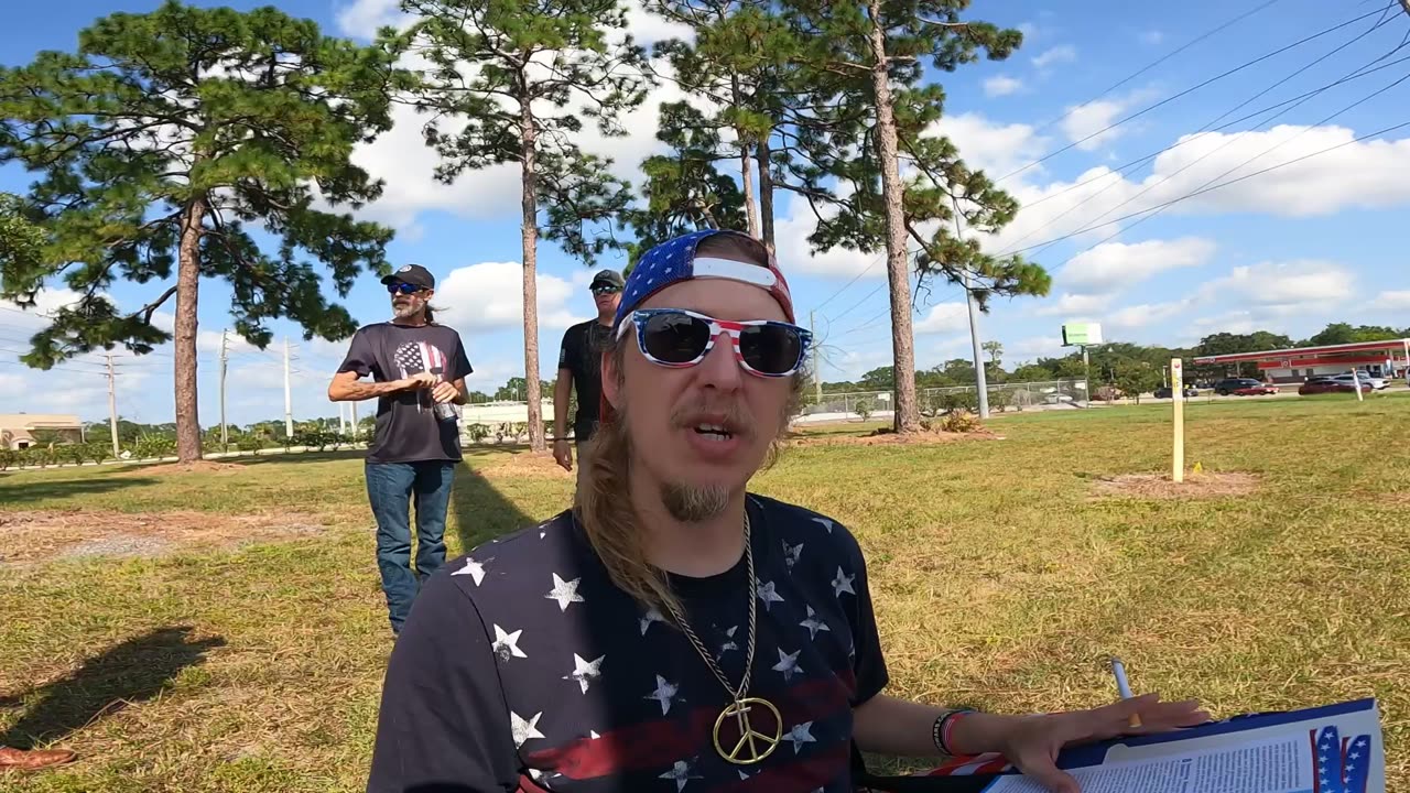 Who should Trump pick for VP ?