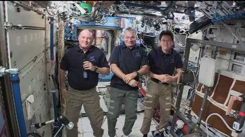 Space Station Crew Members Discuss Life in Space with the Media
