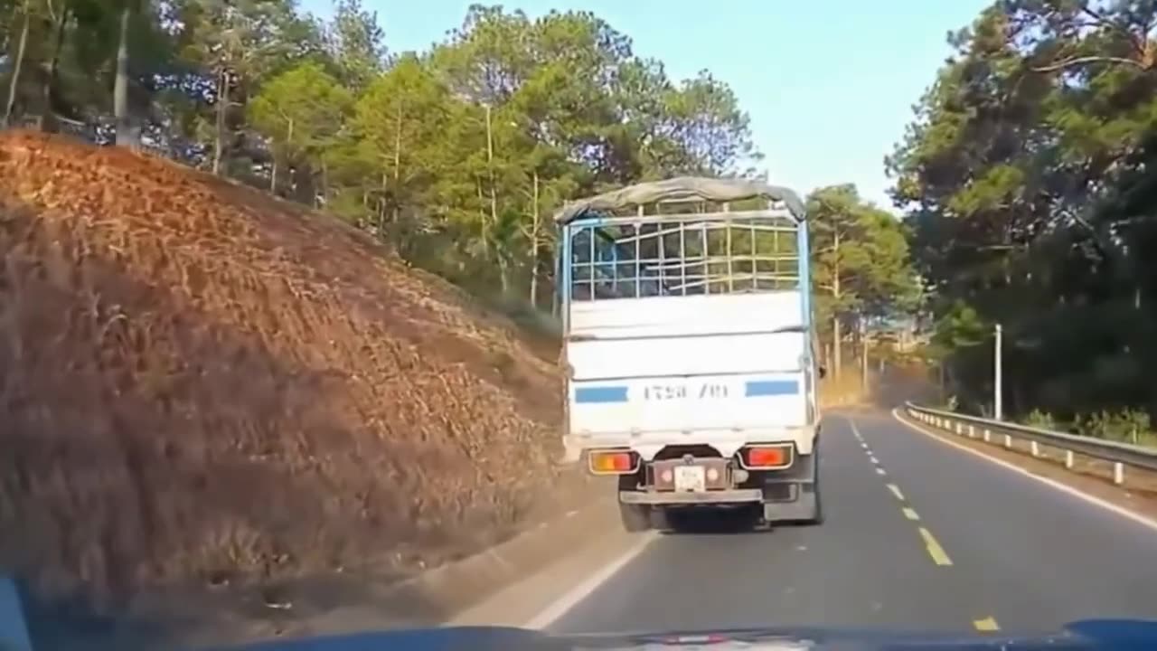 Most Insane Car Crashes and Driving Fails Caught on Dash Cam from Around the World #24