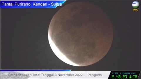 Melihat Penampakan Gerhana Bulan Total