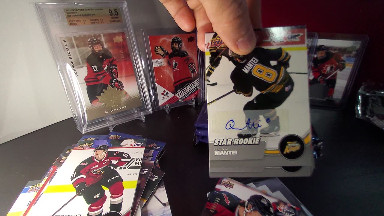 Two Pack Tuesdays - Ep. 42 - Upper Deck CHL - Chasing The Bedard! Mega Big Hit!