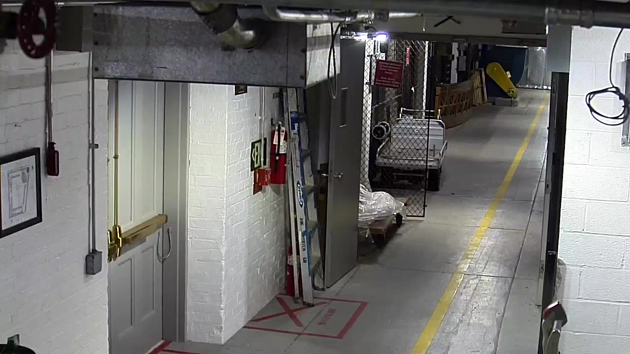 1035RSOBATAttic1st-C_2021-01-05_22h00min01s053ms.mp4