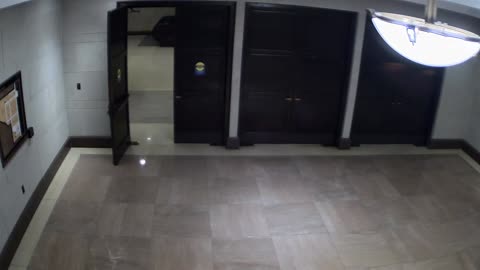 7189CVCLLSVC205_2021-01-05_22h20min01s733ms.mp4