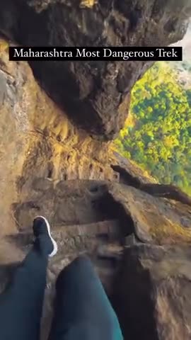 Scary Walk Path! #heightsanddistances #nature