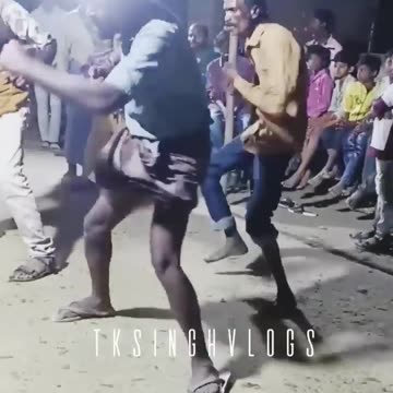 mukabala dance by desi prabhu deva #ytshorts #viral #trending #viralvideo #tksinghvlogs #dance dan