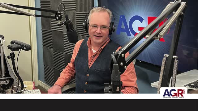 Moment of Whoa- UPS delivers dog