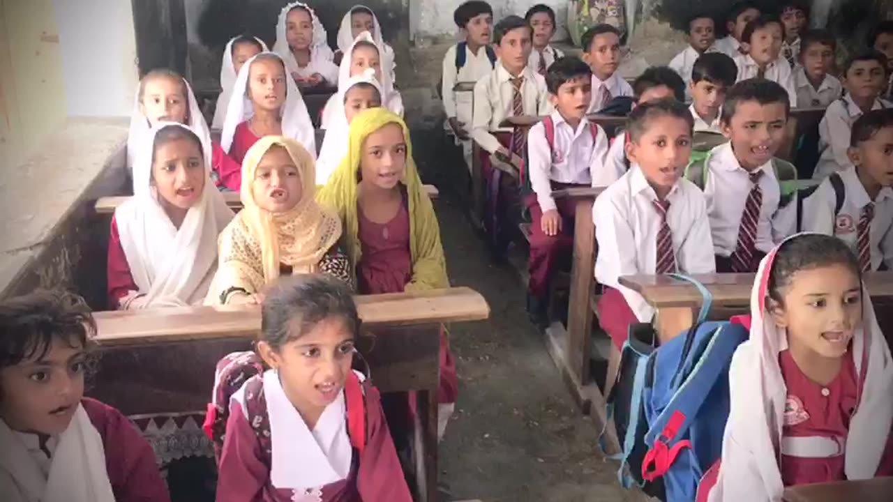 School time students reading