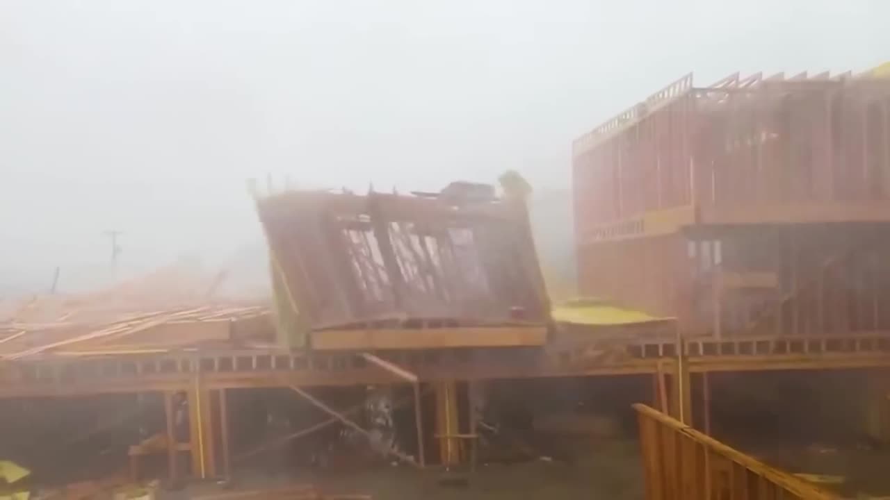 Scariest Storm Moments Ever Caught On Camera !