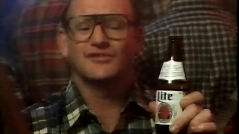 1987 - A Roomful of Ray Nitschkes Love This Beer