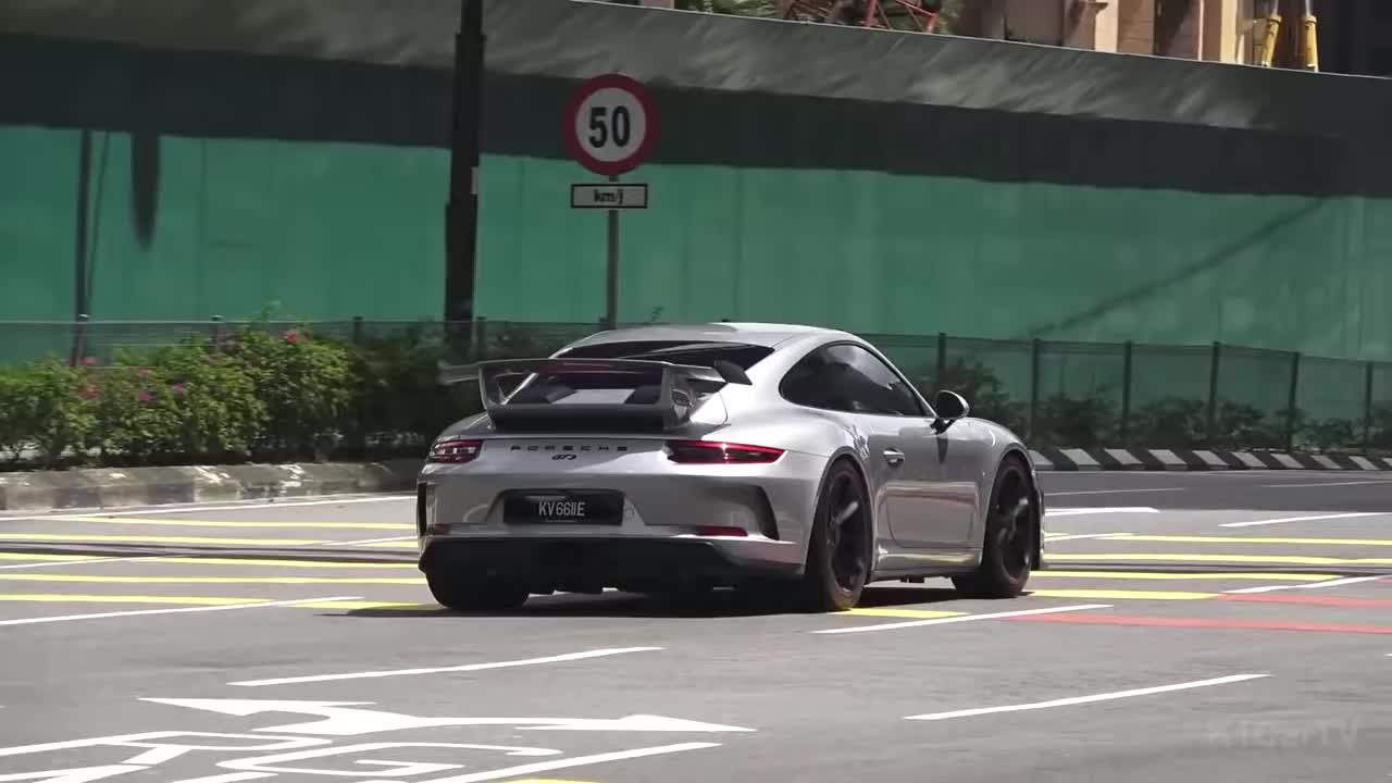 SPORTS CAR, SUPER SUV, SUPERCAR MADNESS IN MALAYSIA!!! INSANE SOUNDS!!!