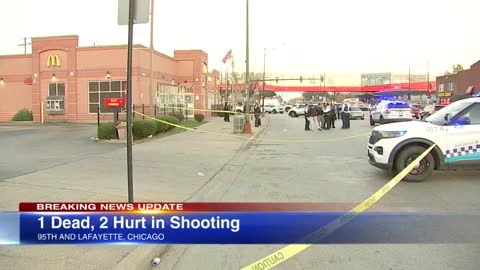 1 dead, 2 wounded in shooting outside Chicago McDonald's