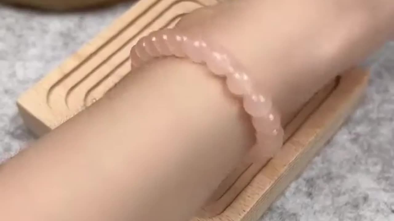 How to make bracelets with Stretch Cords Strings and Beads Easily