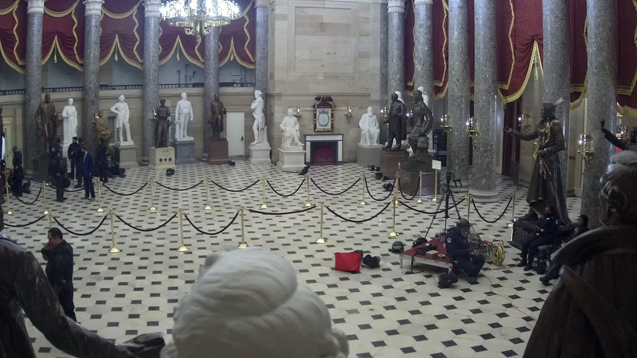 0964USCH02StatuaryHallWest_2021-01-06_21h04min30s627ms.mp4