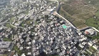 Gazans take Hebrew classes to get Israeli permits