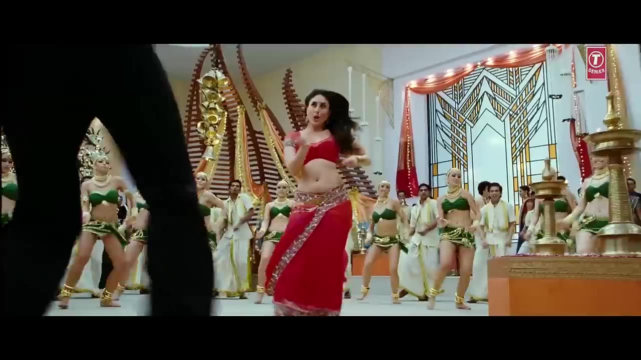 Chammak Challo Ra.One' (video song) ShahRukh Khan,Kareena Kapoor