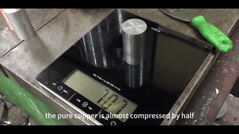 How malleable is gold? Under the 100-ton hydraulic press, something interesting happens