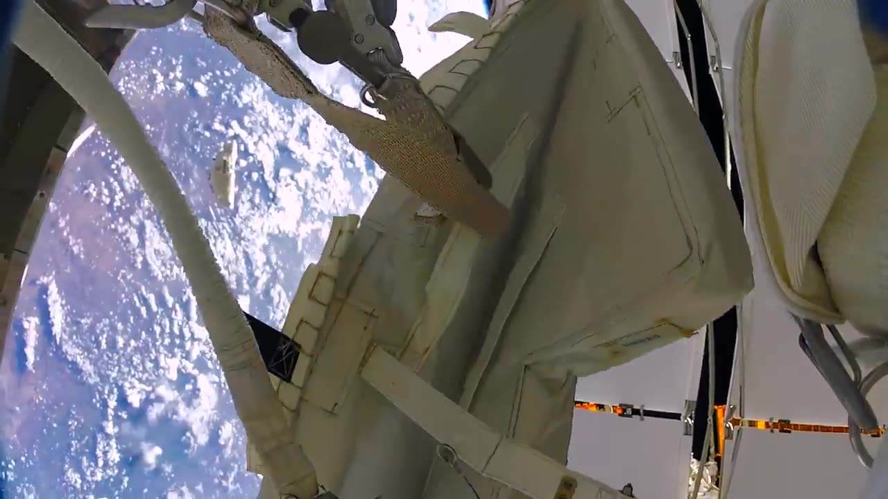 Astronauts accidentally lose a shield in space [GoPro 8K)