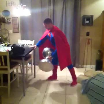 Clark Kent even lift bro